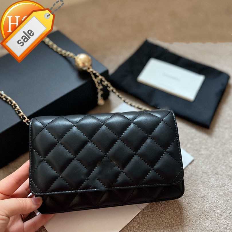 Women's Brand Designers Single Shoulder Bags 2023 New Fashion Texture Leather Gold Ball Chain Small Square Multi-functional Cross-body Factory Direct Sales, Black
Women's Brand Designers Single Shoulder Bags 2023 New Fashion Texture Leather Gold Ball Chain Small Square Multi-functional Cross-body Factory Direct Sales, Black