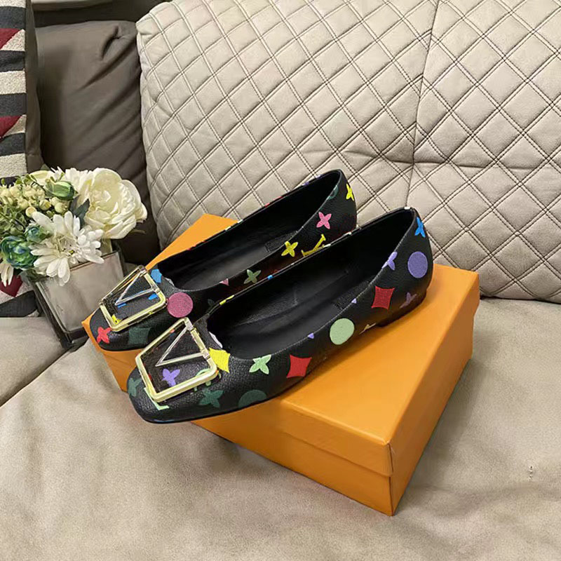 2023 new women's square toe leather shoes leather shallow mouth fashion metal buckle comfortable high quality European goods square head flat single shoes
2023 new women's square toe leather shoes leather shallow mouth fashion metal buckle comfortable high quality European goods square head flat single shoes