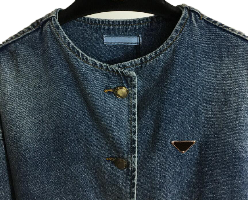 Top Jacket Designer Women Denim Jackets Slim Style Parkas For Lady With Letter Zippers Button Budge Spring Autumn Coat Jeans Fashion Windbreaker 50