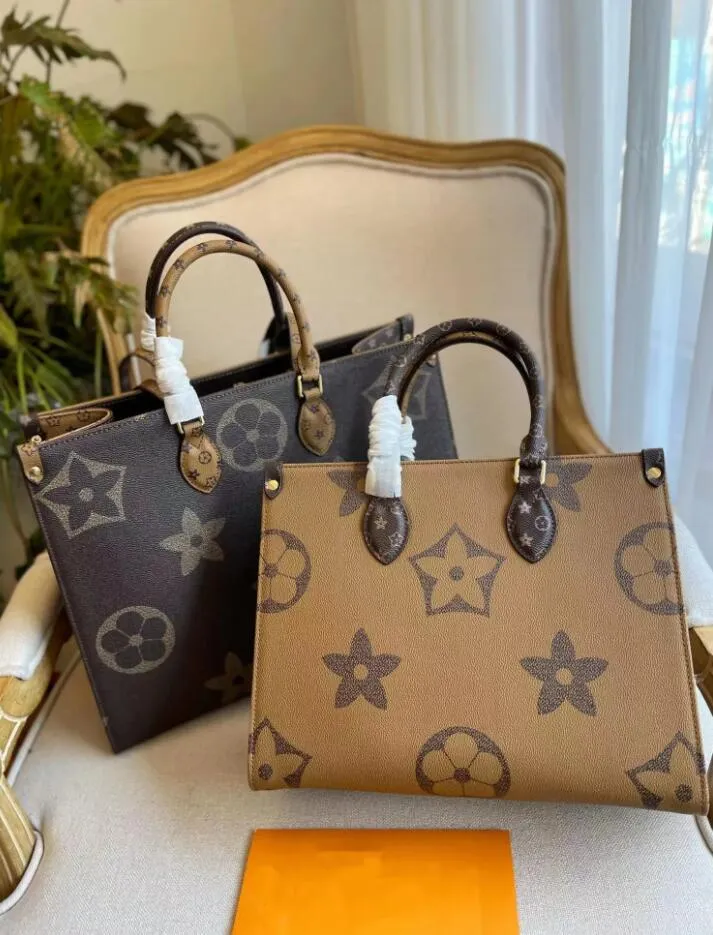 TOP Designer Bags Women Bags Handbags Embossed Flower Monograms ONTHEGO GM MM Womens Handbag Purse Tote Shoulder Female backpack ON THE GO, 1-brown
TOP Designer Bags Women Bags Handbags Embossed Flower Monograms ONTHEGO GM MM Womens Handbag Purse Tote Shoulder Female backpack ON THE GO, 1-brown