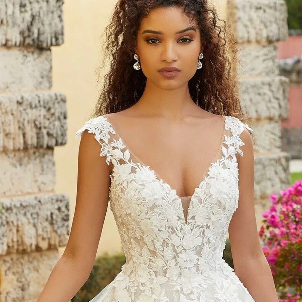 New A Line V Neck Wedding Dress For Women 2024 Backless Boho Bridal Gowns Lace Appliques Tulle Vestido De Novia