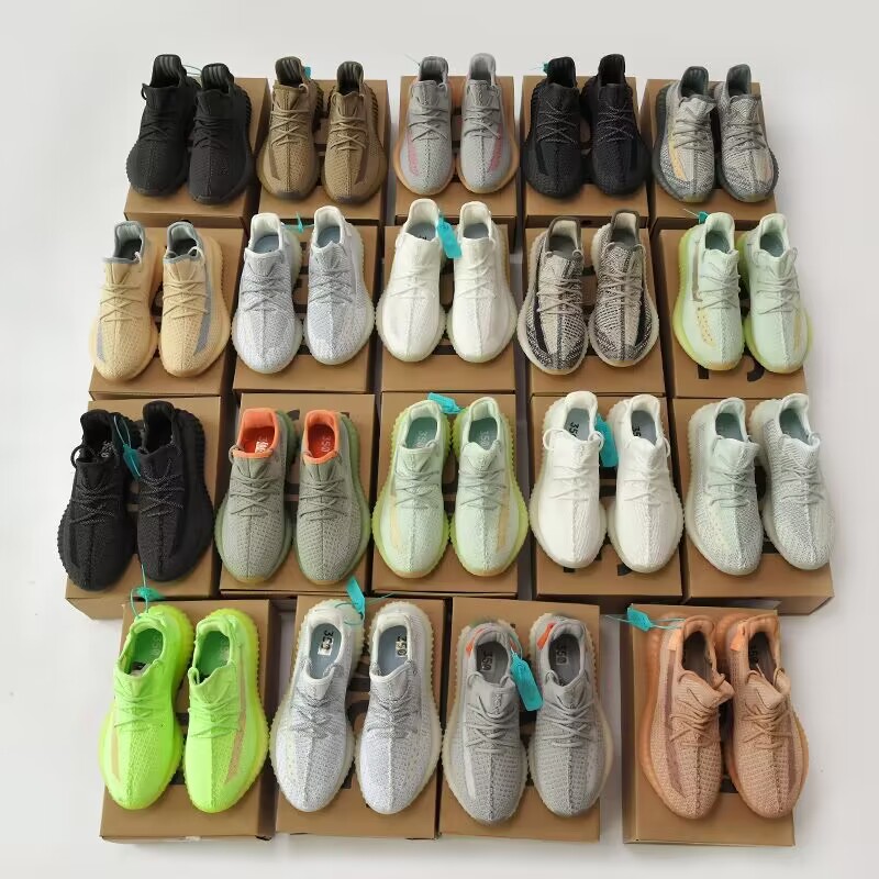 350 v2 Running Shoes kanye for women mens Mono Salt Static Onyx MX Oat yeezies Light Bone Granite Beige Black Sneakers yeezzys shoes Trainers yezzys trainers Size 36-48
350 v2 Running Shoes kanye for women mens Mono Salt Static Onyx MX Oat yeezies Light Bone Granite Beige Black Sneakers yeezzys shoes Trainers yezzys trainers Size 36-48