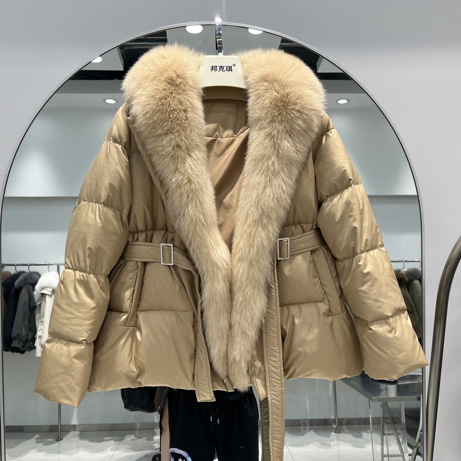 Women s Down Parkas Lagabogy 2023 Real Fur Winter Women Puffer Coat White Duck Jacket Female Loose Warm Short Snow Outwear With Belt 231130