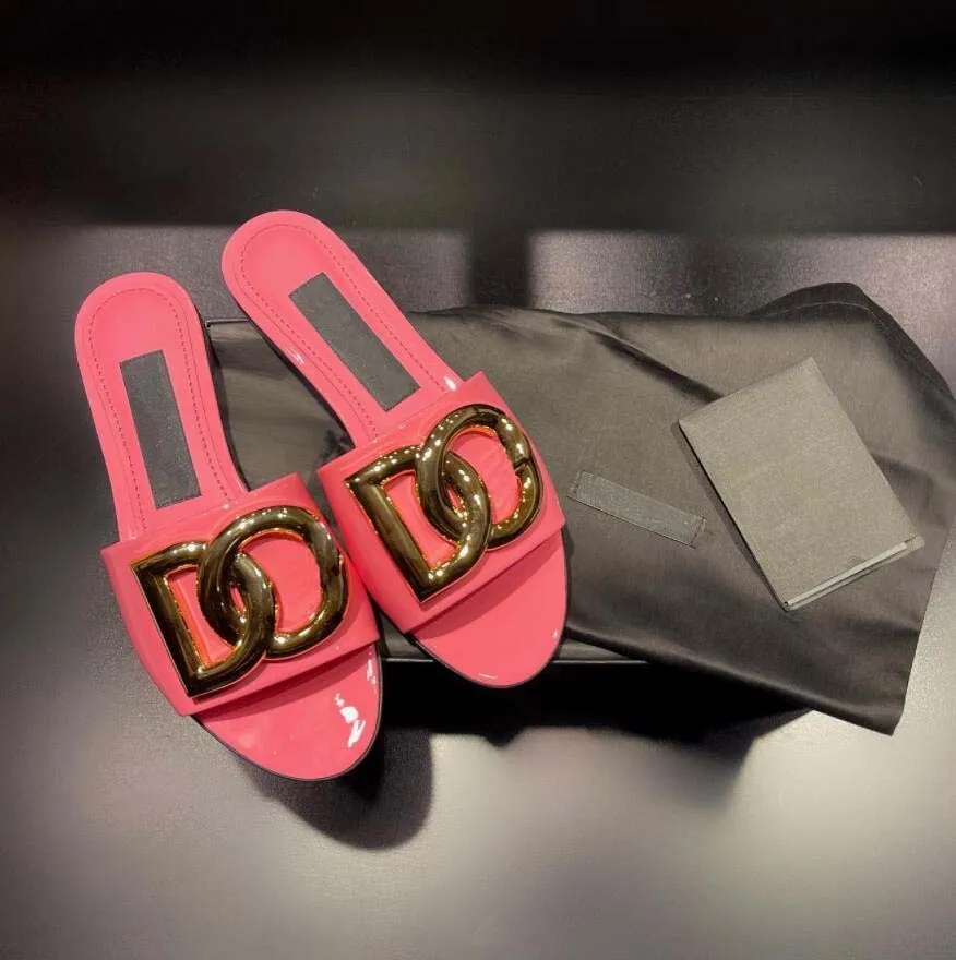 Woman slide sandal flats patent leather slip one Gold buckle cutout-logo outdoor walk flats beach flip flop open toe luxury lady mules sandals with box 35-43