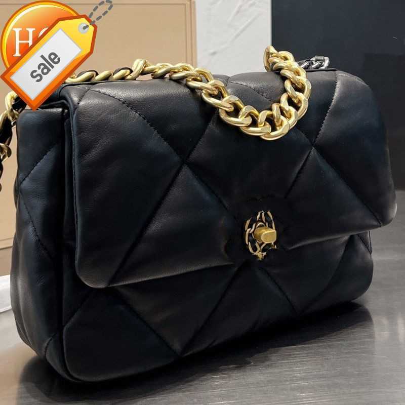 Women's Brand Designers Single Shoulder Bags Fashion with Chain Diamond Check Crossbody Versatile Portable Shoulders Messenger Factory Direct Sales, Black
Women's Brand Designers Single Shoulder Bags Fashion with Chain Diamond Check Crossbody Versatile Portable Shoulders Messenger Factory Direct Sales, Black