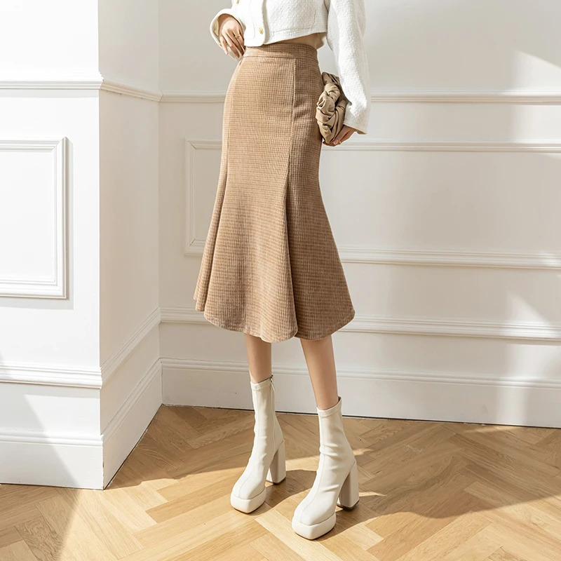 Skirts Fashion Streetwear Winter Midi Skirt Women Elegant High Waist Tweed Chenille Fishtail Bodycon Skirts Korean Wrap Pencil Faldas 231129