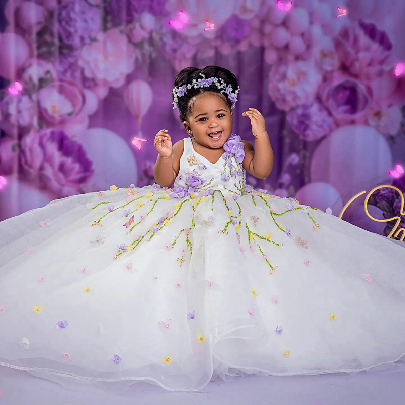 White Gorgeous Flower Girl Dresses Tiered Colorful Hand Made Flowers Pearls Lace Beaded Princess Queen Ball Gowns Girls' Dress For Wedding Birthd