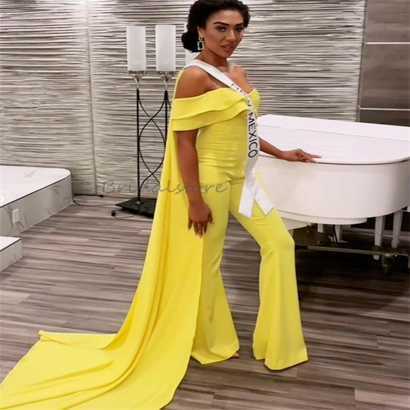 Elegant Yellow Jumpsuit Prom Dress With Cape Beaded Plus Size Satin Dubai Evening Dress 2024 Abaya Celebrity Black Girls Formal Occasion Birthday Dres
