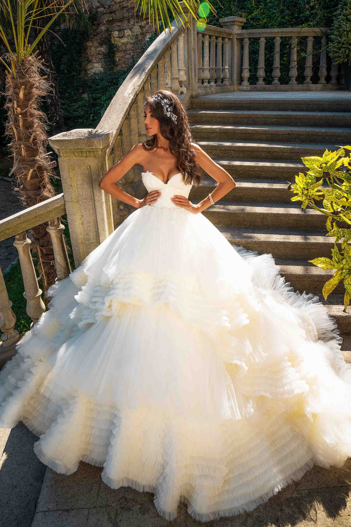 Arabic Ivory Ball Gown Wedding dress Sleeveless Women Party Dress Tulle Puffy Ruffles Birthday Bridal Dresses