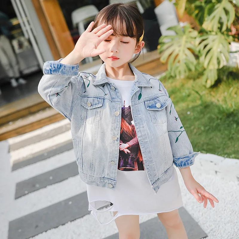Down Coat Girls Ripped Denim Jacket Fall Korean Embroidered Children's All-match Jackets Kids Fashion Toddler Trendy Clothing 231129