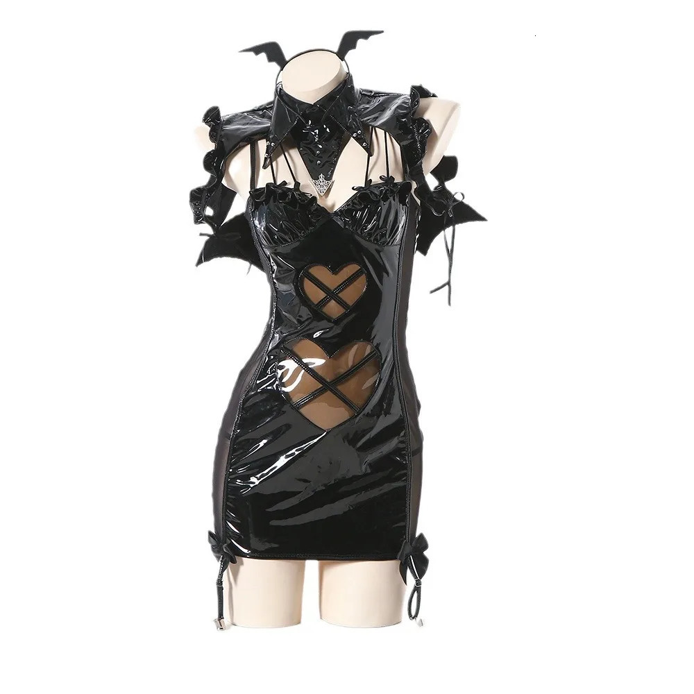 Sexy Set Halloween Night Patent Leather Anime Cosplay Devil Suit Woman Sexy Underwear 231130