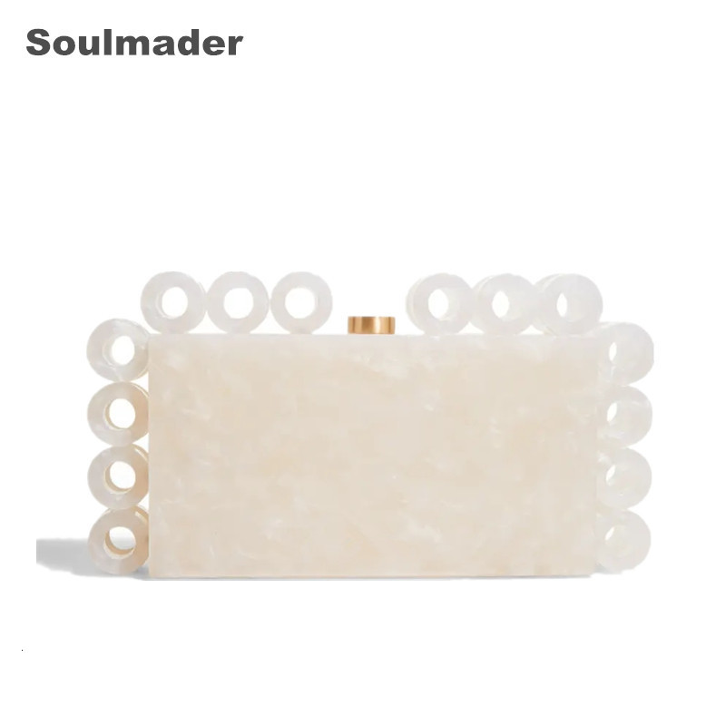 Evening Bags Acrylic clutch bag women designer evening party box purse gold ivory black pearl color handbag 230428
Evening Bags Acrylic clutch bag women designer evening party box purse gold ivory black pearl color handbag 230428
