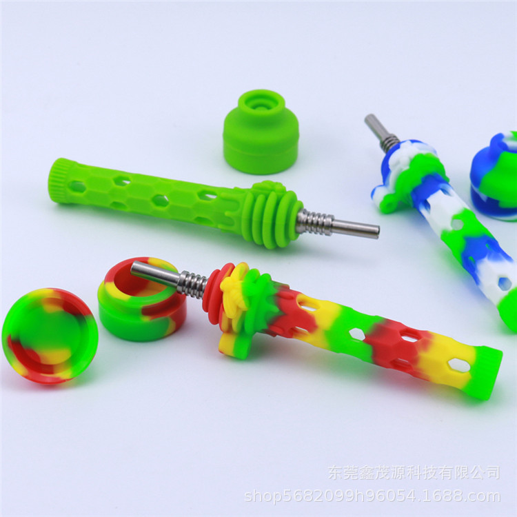 Hookahs 10mm Nector Collector kit bong two function oil rigs glass water pipe with case and titanium pin
Hookahs 10mm Nector Collector kit bong two function oil rigs glass water pipe with case and titanium pin