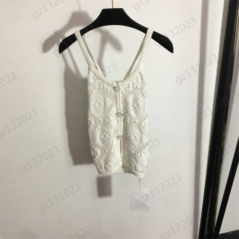Fashion Tanks Camis Custom Button Hollowed Out Ringer Jacquard Designer Tops Solid Color Sleeveless Suspender Tight Sexy Knitted Vest Tank For Women
Fashion Tanks Camis Custom Button Hollowed Out Ringer Jacquard Designer Tops Solid Color Sleeveless Suspender Tight Sexy Knitted Vest Tank For Women