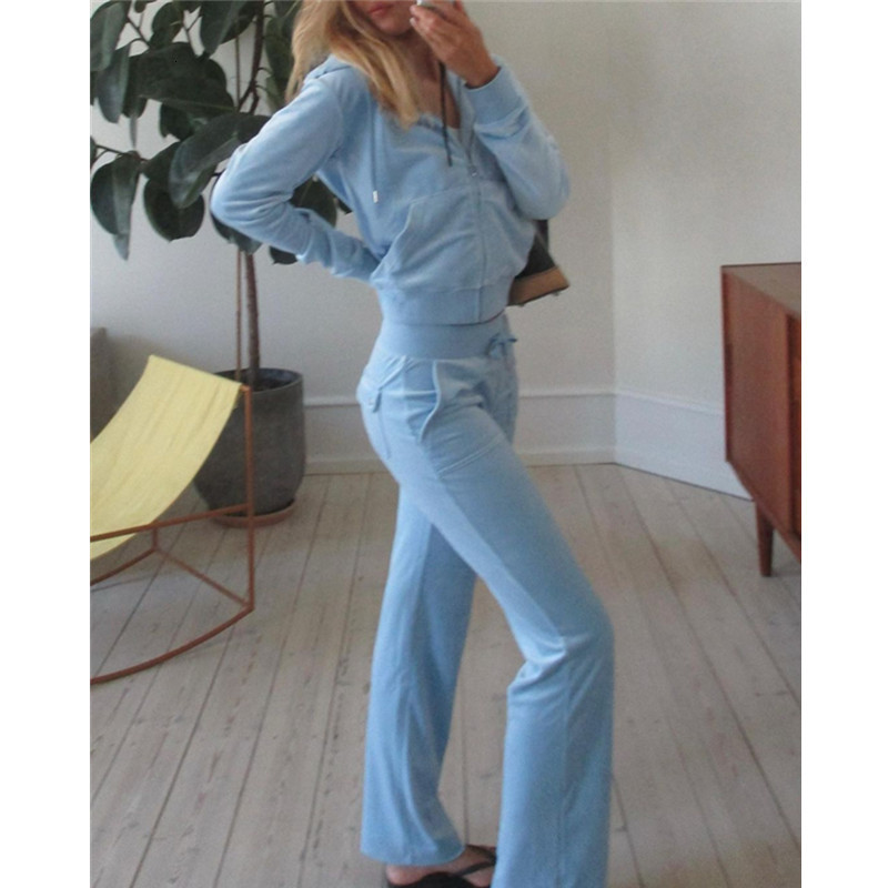 Women's Tracksuits Hoodies Veet Zipper Sweatshirt And Pants Autumn Winter Women Velour Pant Suit Sweatsuit Sport 230131