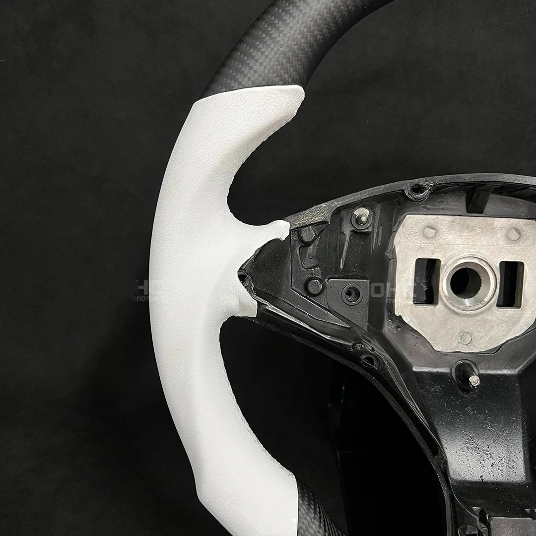 Carbon Fiber LED Driving Wheel for Tesla Model S LED Performance Steering Wheel