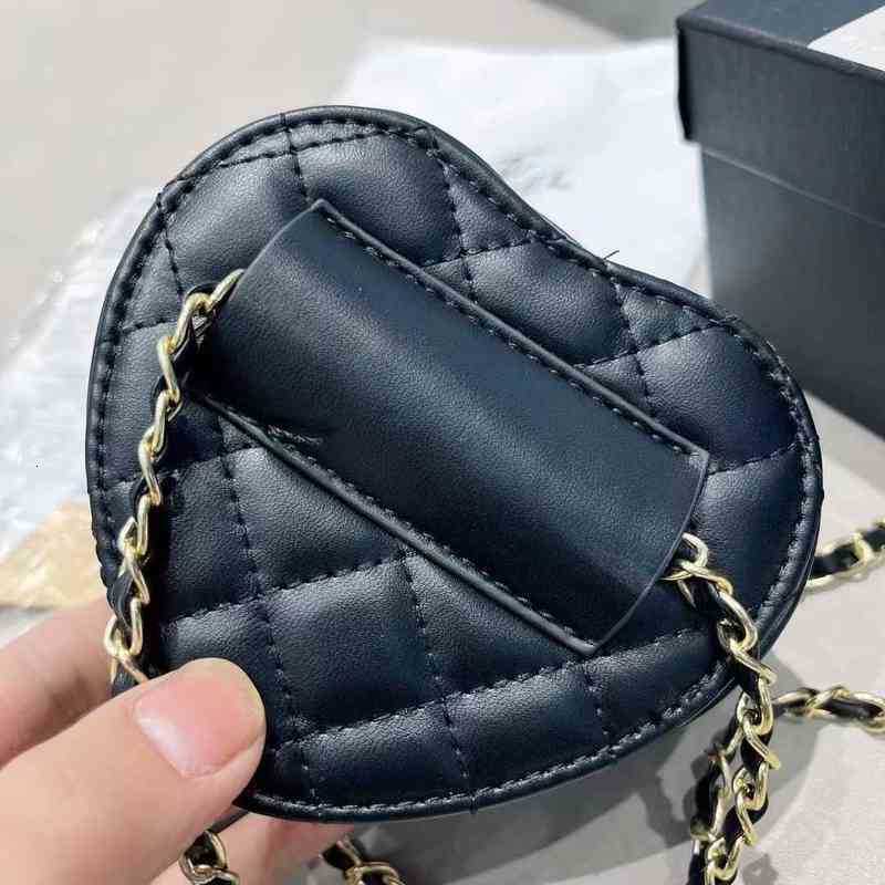 Evening Bags s Small Cute Heart Mini Love Lingge Link Single Shoulder Crossbody Change Key Waist Bag, Sky blue
Evening Bags s Small Cute Heart Mini Love Lingge Link Single Shoulder Crossbody Change Key Waist Bag, Sky blue