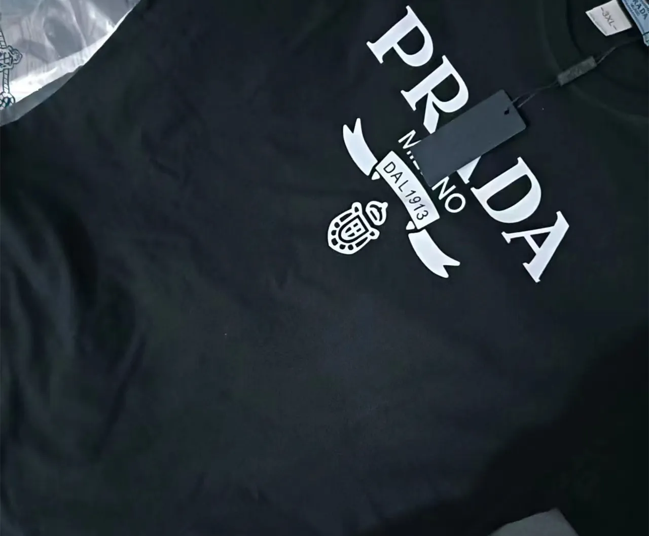 luxury pla t shirt t shirt white print embroidery shirtsblack and white short sleeve Hip Hop Streetwear tshirts shirt skin-friendly and breathable quick dry shirts, No10
luxury pla t shirt t shirt white print embroidery shirtsblack and white short sleeve Hip Hop Streetwear tshirts shirt skin-friendly and breathable quick dry shirts, No10
