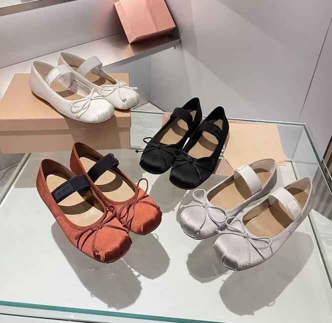 Miu 2023 new ballet shoes satin bow flat comfortable casual shoes flat dancing shoes ladies holiday party Miu elastic Mary Jane shoes with box, Brown
Miu 2023 new ballet shoes satin bow flat comfortable casual shoes flat dancing shoes ladies holiday party Miu elastic Mary Jane shoes with box, Brown