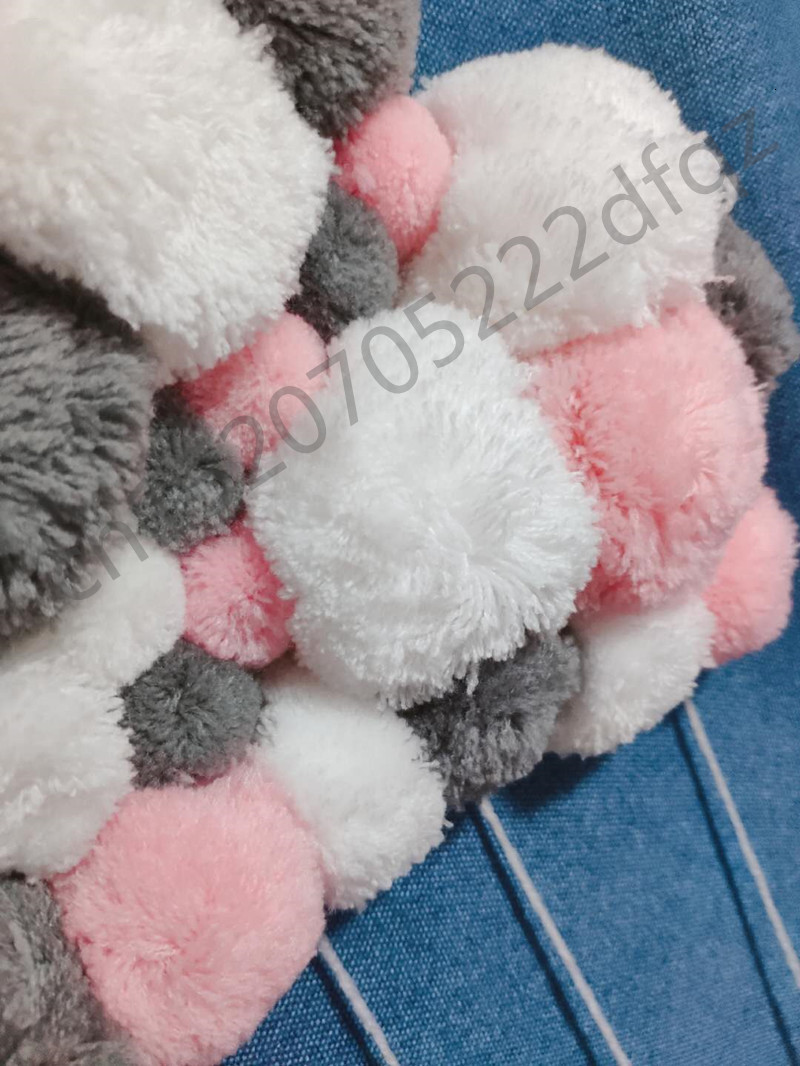 Wall Decor Wall Hanging Stickers Short Coral Velvet Hairball born Baby Infant Room Decor Baby Bedroom Decoration Wind Star Ball Toys 230131