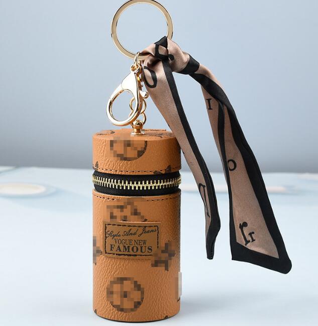 20style Cute Bear Design Lipstick Car Keychain Bag Charm Jewelry Flower Key Ring Holder Women Men Gifts Fashion PU Leather Animal Key Chain Accessories