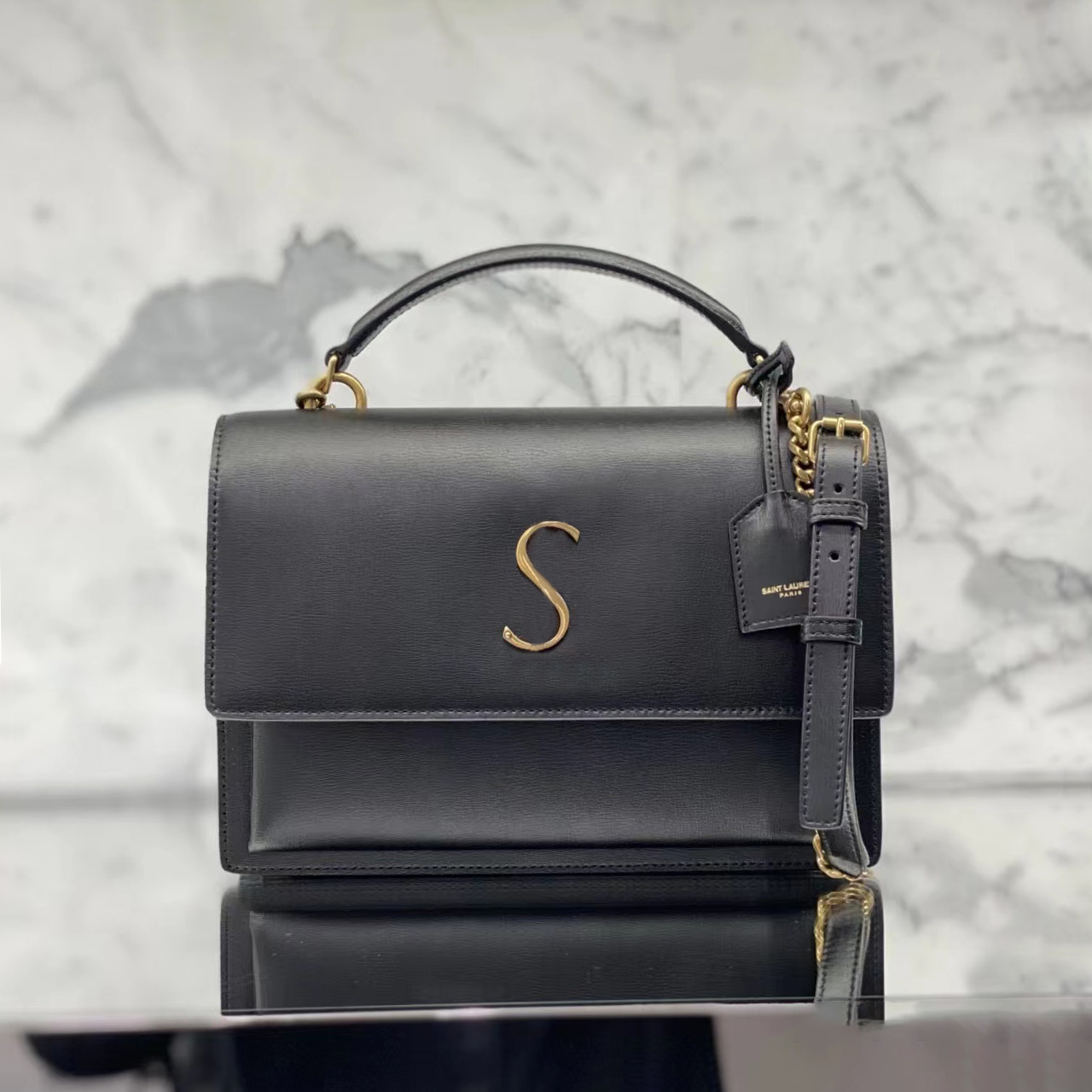 classic sunset tote bag luxurys Designer womens Clutch fashion Flap shoulder Genuine Leather luxury crossbody bags WOC Metal logo men wallet travel strap chain Soft, Khaki gold
classic sunset tote bag luxurys Designer womens Clutch fashion Flap shoulder Genuine Leather luxury crossbody bags WOC Metal logo men wallet travel strap chain Soft, Khaki gold