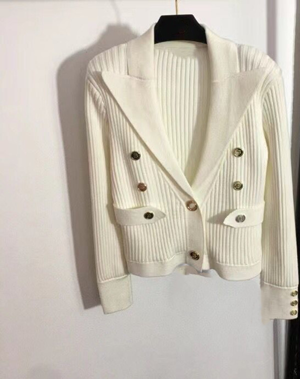 New Women Knitted Jackets V Neck Double Breasted Knit Sweater Coats with Gold Buttons Fashion Slim Outerwear Runway Jacket, Red
New Women Knitted Jackets V Neck Double Breasted Knit Sweater Coats with Gold Buttons Fashion Slim Outerwear Runway Jacket, Red