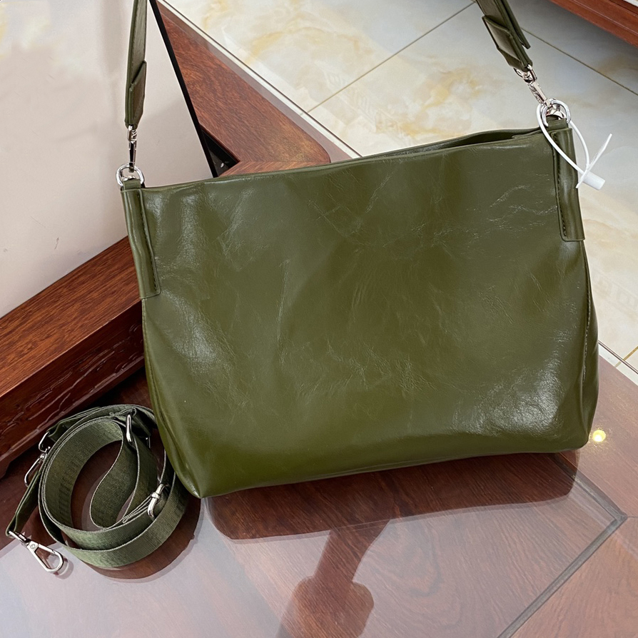 Fashion Bags Shoulder Bags designer handbag top handle Tote bag Genuine Leather crossbody bags for women Sequined simple wholesale bag, Dlive
Fashion Bags Shoulder Bags designer handbag top handle Tote bag Genuine Leather crossbody bags for women Sequined simple wholesale bag, Dlive