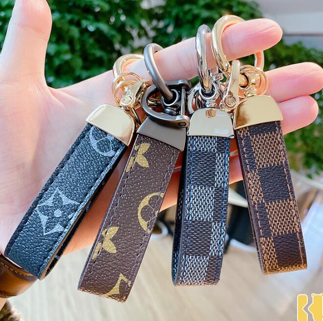 20style Luxury Car Keychain Bag Pendant Charm Jewelry Flower Key Ring Holder Women Men Gifts Fashion PU Leather Animal Key Chain Accessories
20style Luxury Car Keychain Bag Pendant Charm Jewelry Flower Key Ring Holder Women Men Gifts Fashion PU Leather Animal Key Chain Accessories