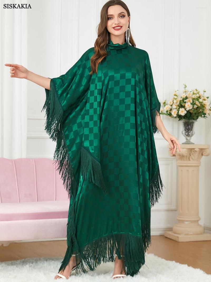 

Ethnic Clothing Abayas For Women Dubai 2023 Muslim Fashion Tassel Batwing Sleeve Plaid Long Dress Moroccan Kaftan Women's Jalabiya Ramadan