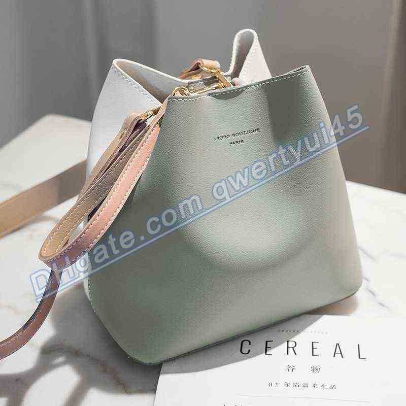 qwertyui45 Shoulder Bags Women Bucket Bag Luxury Shoulder Crossbody Handbag High Quality Large Capacity Solid Color Bags New Fashion Casual Messenger Bag 020223H, Gray
qwertyui45 Shoulder Bags Women Bucket Bag Luxury Shoulder Crossbody Handbag High Quality Large Capacity Solid Color Bags New Fashion Casual Messenger Bag 020223H, Gray
