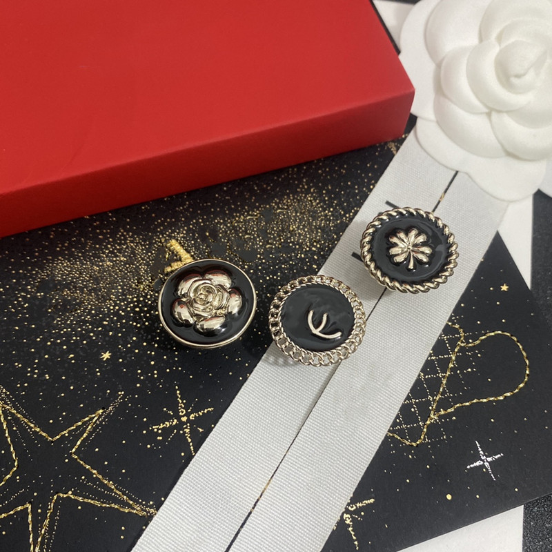 With BOX 3pcs/set Mini Luxury Women Brooches Circle 2.2CM Badge Fashion Pins Black Badges Brooch For Hat Cloth Coat Scarf Jewelry
With BOX 3pcs/set Mini Luxury Women Brooches Circle 2.2CM Badge Fashion Pins Black Badges Brooch For Hat Cloth Coat Scarf Jewelry