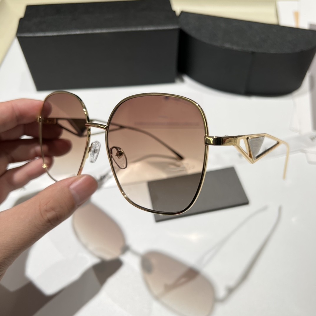 Luxury designer Sunglasses for Women PR 17WS Symbole Rectangular Sunglasses Fashion UV 400 UVA/UVB protection Double Beam Frame Outdoor Brand Design sunglass 8956
Luxury designer Sunglasses for Women PR 17WS Symbole Rectangular Sunglasses Fashion UV 400 UVA/UVB protection Double Beam Frame Outdoor Brand Design sunglass 8956