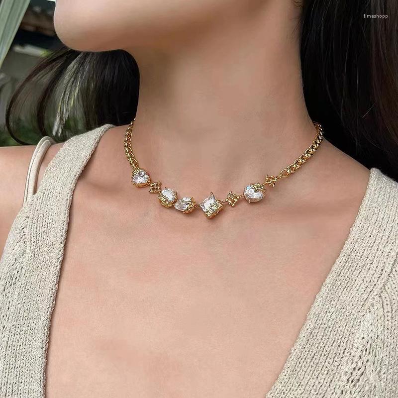 Pendant Necklaces Irregular Cz Stone Drop Chain Necklace For Women Luxury Designer Dainty F Jewelry Summer JewelryPendant
Pendant Necklaces Irregular Cz Stone Drop Chain Necklace For Women Luxury Designer Dainty F Jewelry Summer JewelryPendant