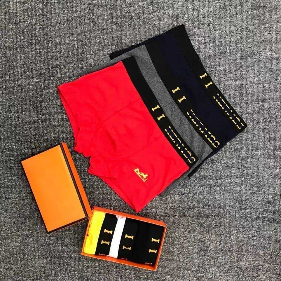 Designer Luxury Mens herme Classic Underwear Pure Cotton Boxer Pants Cotton Breathable Traceless Personalized Comfortable Underpants Triplicate
Designer Luxury Mens herme Classic Underwear Pure Cotton Boxer Pants Cotton Breathable Traceless Personalized Comfortable Underpants Triplicate
