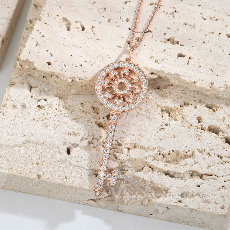 Pendant Necklaces S925 Sterling Silver Key Necklaces women Necklace Sweater Chains Inlaid Zircon Fashion Elegant Jewelry Gift G230202