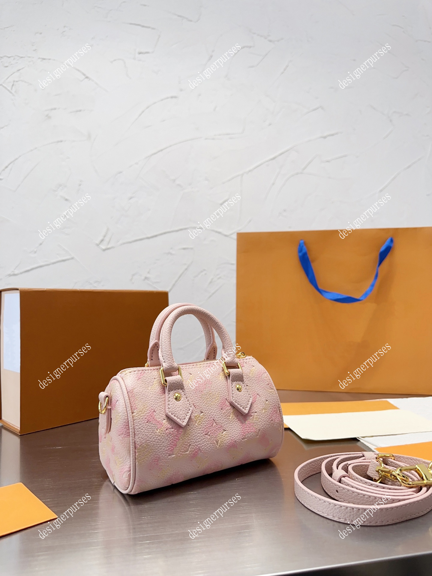 TZ ss22 Speedy Nano handbags Classic Cross Body Bag Summer Stardust Women Luxury Embossed flower Handbag Ladies Speedys designer bags Fashion shoulder tote bag 16CM, White
TZ ss22 Speedy Nano handbags Classic Cross Body Bag Summer Stardust Women Luxury Embossed flower Handbag Ladies Speedys designer bags Fashion shoulder tote bag 16CM, White