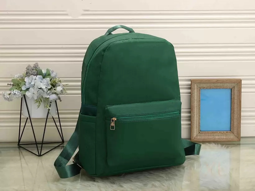 Green Backpack Style Luxury Designer Totes lady fashion handbags Backpacks bags Embossing letter zipper women plain Interior Compartment coin purse wallets
Green Backpack Style Luxury Designer Totes lady fashion handbags Backpacks bags Embossing letter zipper women plain Interior Compartment coin purse wallets