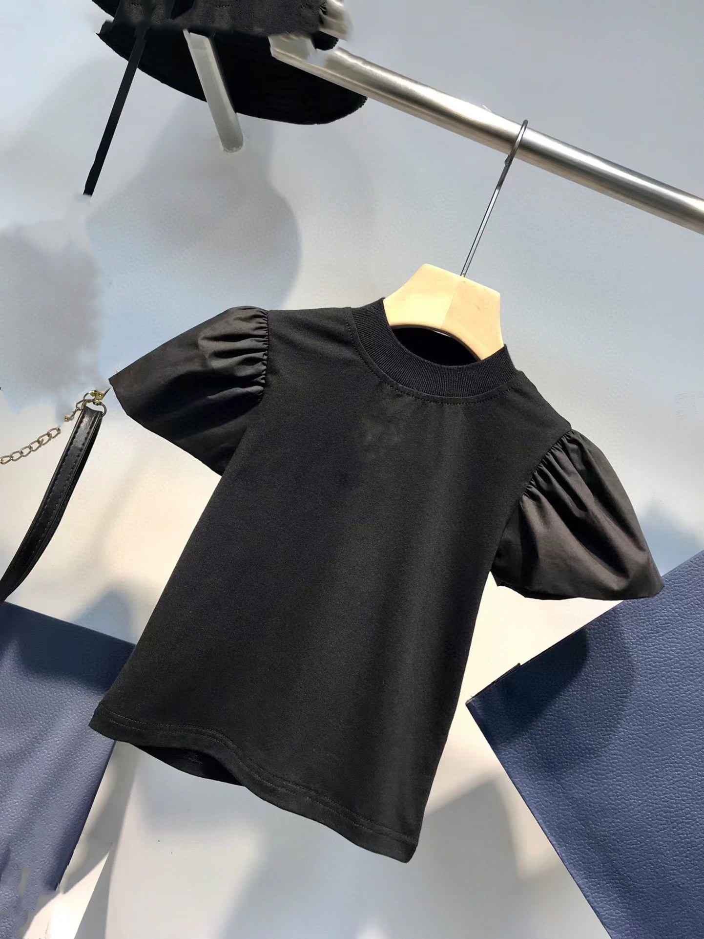 kids designer t shirt kid clothers girl tshirt baby clothe clothe toddler Short Sleeve luxury summer shirt with tag letter, White
kids designer t shirt kid clothers girl tshirt baby clothe clothe toddler Short Sleeve luxury summer shirt with tag letter, White