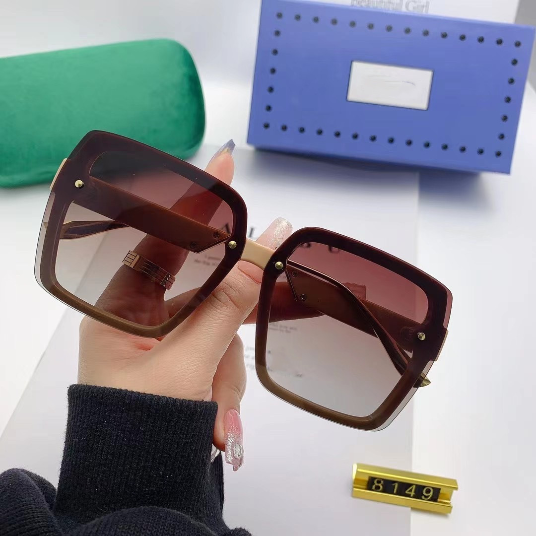 Designer sunglasses for woman New men's and women's polarized GG little sunglasses Fashion Driving trendy big frame thin face square glasses
Designer sunglasses for woman New men's and women's polarized GG little sunglasses Fashion Driving trendy big frame thin face square glasses