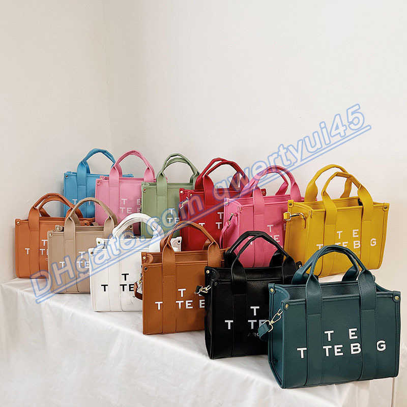qwertyui45 Shoulder Bags Tote Bag for Women Designer Women Handbags Luxury Matte Pu Leather Shoulder Crossbody Bags Small Shopper Purses 020223H, 05
qwertyui45 Shoulder Bags Tote Bag for Women Designer Women Handbags Luxury Matte Pu Leather Shoulder Crossbody Bags Small Shopper Purses 020223H, 05