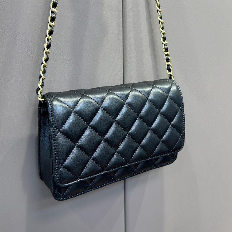 Lambskin Classic Mini Flap Quilted WOC Wallet Bags Card Holder Multi Pochette Purse 8 Colors GHW Crossbody Shoulder Luxury Designer Handbags For Women Girls 19cm, Box
Lambskin Classic Mini Flap Quilted WOC Wallet Bags Card Holder Multi Pochette Purse 8 Colors GHW Crossbody Shoulder Luxury Designer Handbags For Women Girls 19cm, Box