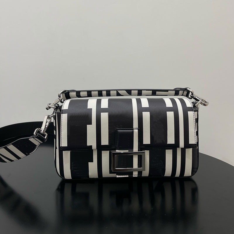 Roma Capsule Series Bag Baguette Cross Body Shoulder Handbags Underarm Women Bags Handbag purse Genuine Leather Pouch Wallet Black and White, Bucket bag 12cm
Roma Capsule Series Bag Baguette Cross Body Shoulder Handbags Underarm Women Bags Handbag purse Genuine Leather Pouch Wallet Black and White, Bucket bag 12cm