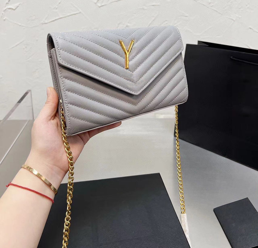 Designer Fashion Handbags woc Shoulder Bags metal chain gold silver women Handbag Genuine Leather bag Flip cover diagonal Messenger Crossbody Handbag Purse, 13
Designer Fashion Handbags woc Shoulder Bags metal chain gold silver women Handbag Genuine Leather bag Flip cover diagonal Messenger Crossbody Handbag Purse, 13
