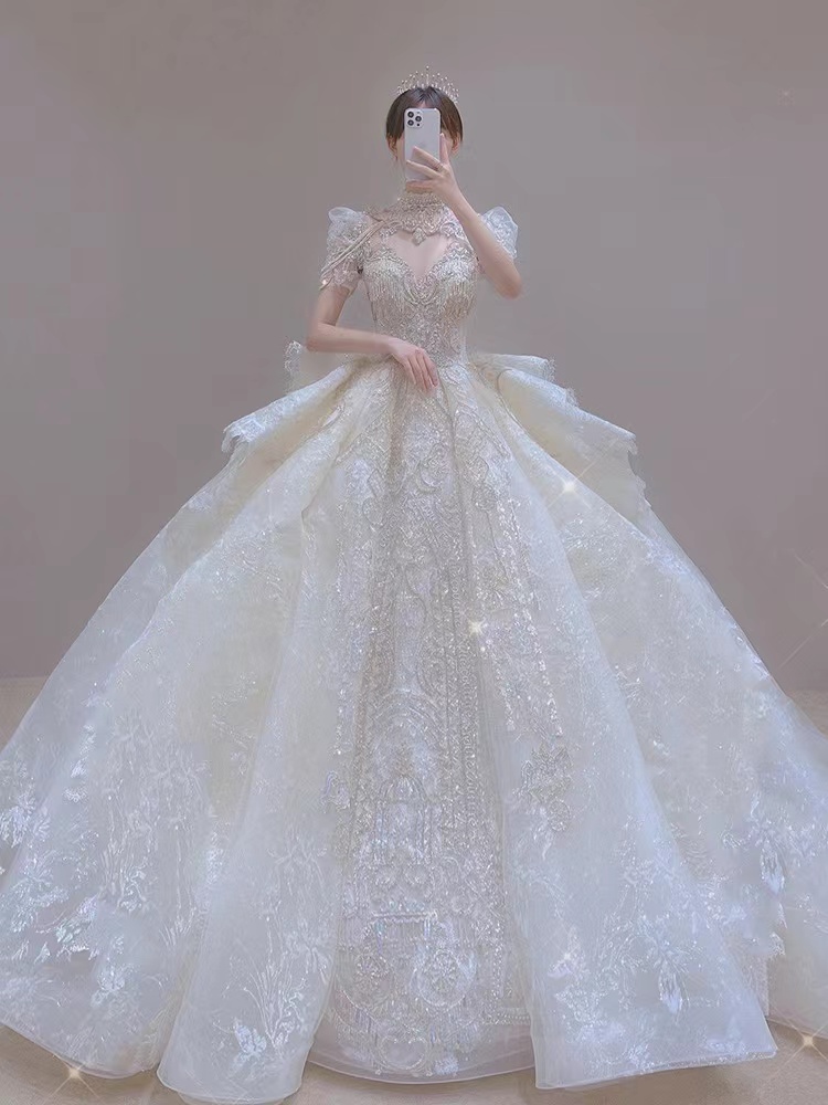 2023 Luxury Beaded Embroidery Ball Gowns Wedding Dresses Princess Gown Corset Sweetheart Organza Ruffles Cathedral Train sequined crystal Plus Size Bridal Dress, Same as image
2023 Luxury Beaded Embroidery Ball Gowns Wedding Dresses Princess Gown Corset Sweetheart Organza Ruffles Cathedral Train sequined crystal Plus Size Bridal Dress, Same as image