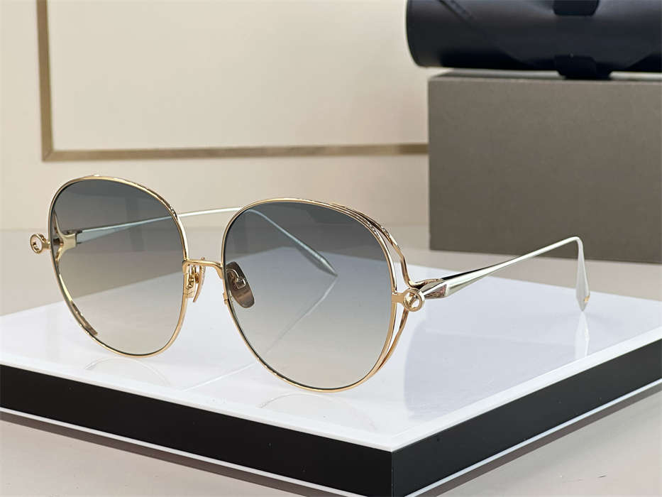 Fashion summer sunglasses men's and women's personality metal vintage round frame protects eyes casual with case UV400
Fashion summer sunglasses men's and women's personality metal vintage round frame protects eyes casual with case UV400