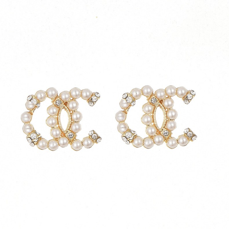 luxury women clover earrings pearl stud earings designer accessories diamond earings crystal rhinestone 18K gold plated letters jewlery for women earring party
luxury women clover earrings pearl stud earings designer accessories diamond earings crystal rhinestone 18K gold plated letters jewlery for women earring party