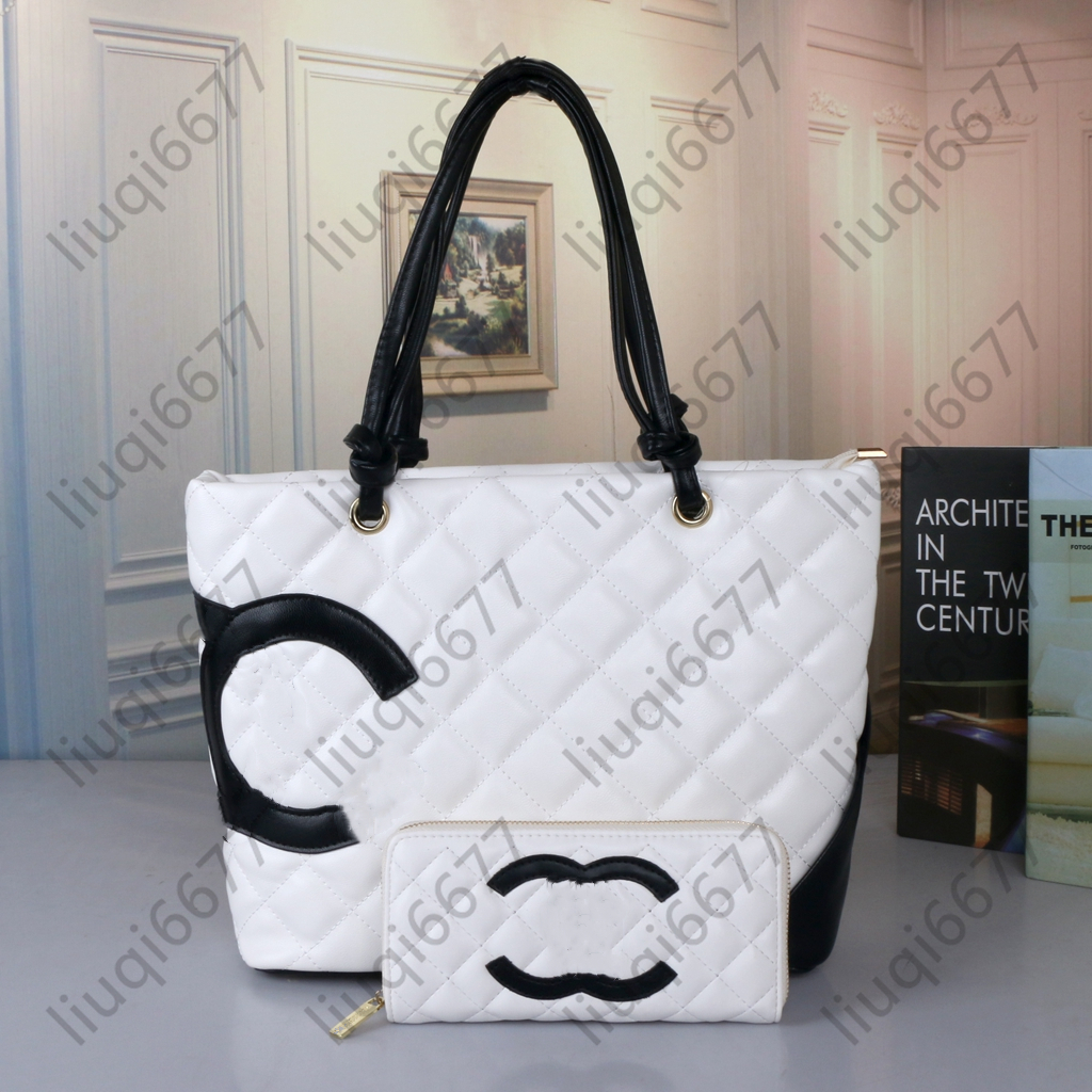 High Quality Designer bags Womens 2pcs set Bags Shopping bags Shoulder Bag Crossbody bags Handbag Purses Lady tote bag Messenger Handbags totes purse With Wallets, White
High Quality Designer bags Womens 2pcs set Bags Shopping bags Shoulder Bag Crossbody bags Handbag Purses Lady tote bag Messenger Handbags totes purse With Wallets, White
