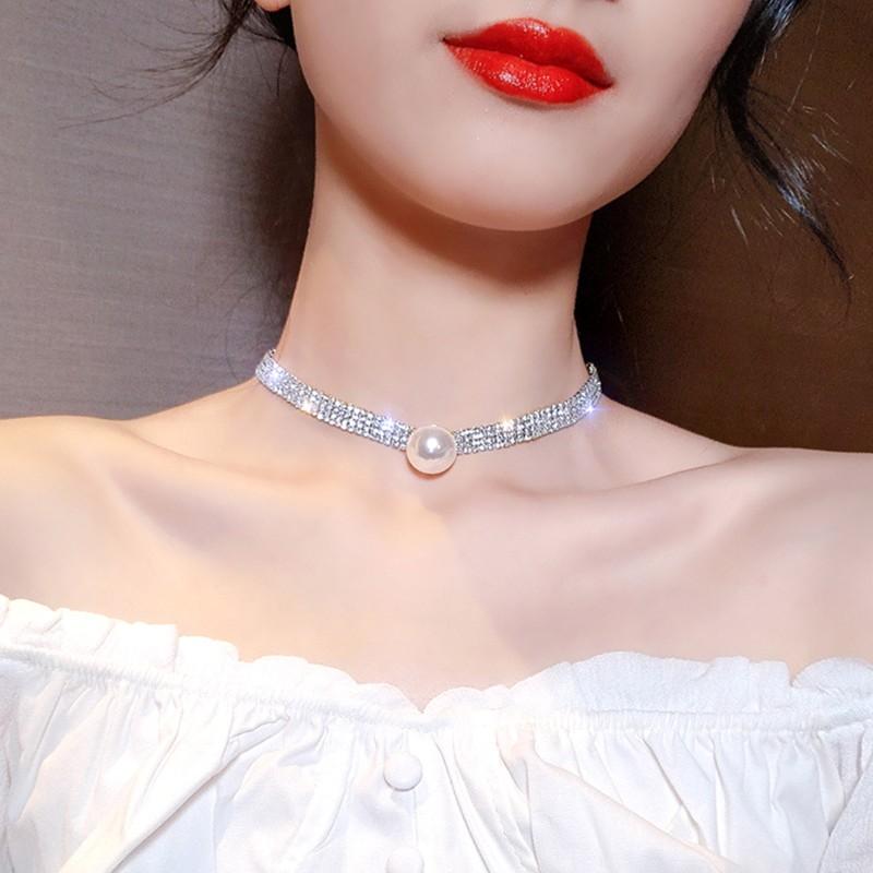 Choker Fashion Rhinestone Crystal Necklaces For Women Round Pearl Pendant Weddings Statement Jewelry Party Gifts Chokers
Choker Fashion Rhinestone Crystal Necklaces For Women Round Pearl Pendant Weddings Statement Jewelry Party Gifts Chokers
