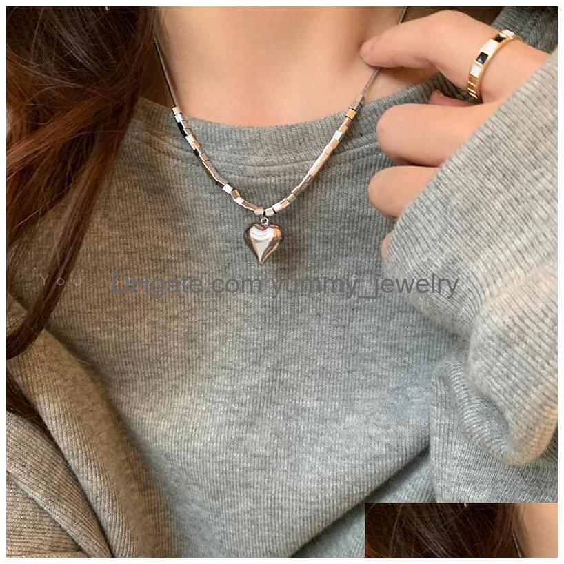 Pendant Necklaces Fashion Simple Threensional Love Square Titanium Steel For Women Banquet Holiday Gift Trend Jewelry Drop Delivery P Dhltz
Pendant Necklaces Fashion Simple Threensional Love Square Titanium Steel For Women Banquet Holiday Gift Trend Jewelry Drop Delivery P Dhltz